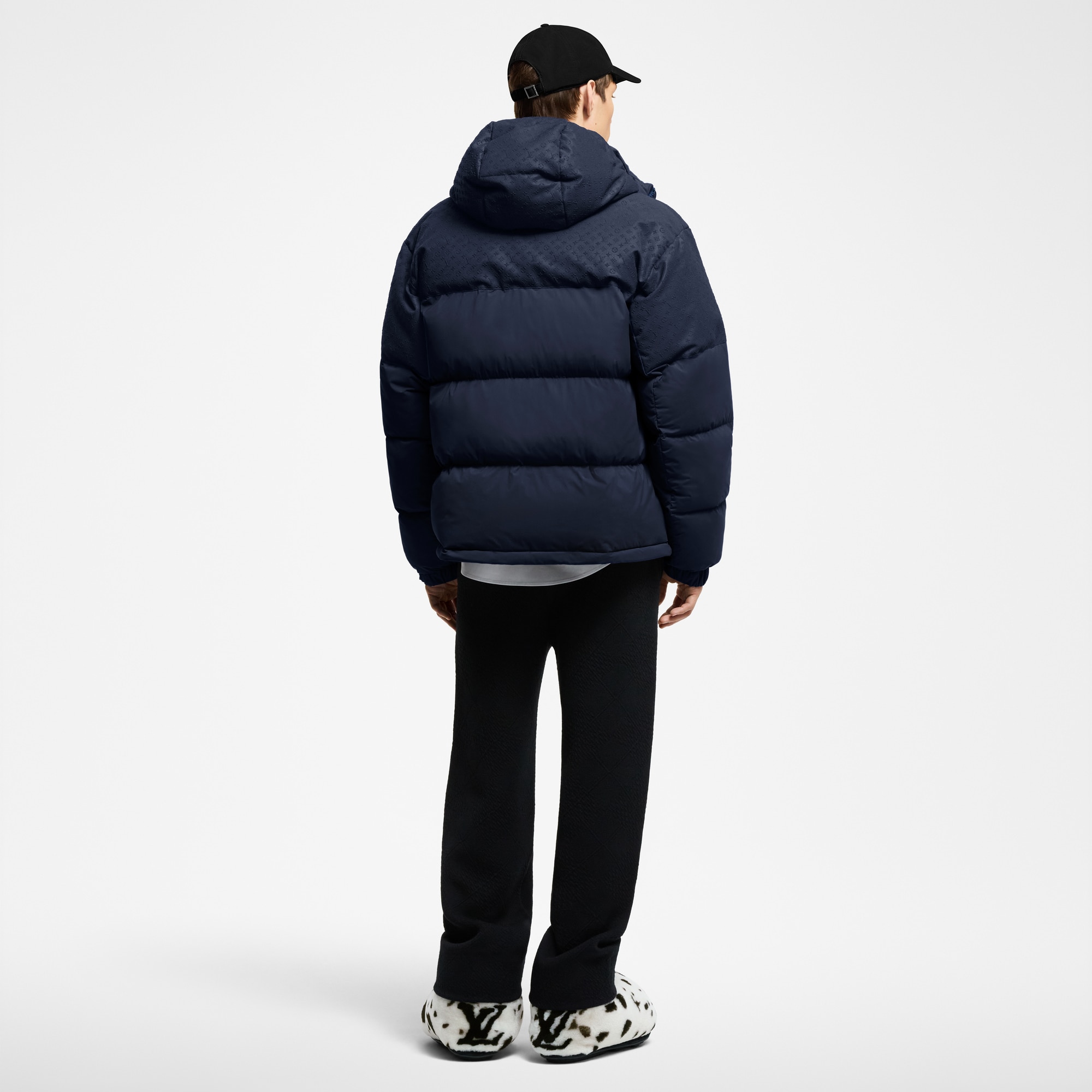 LV} - LV - LV男士高级成衣 | 路易威登LOUIS VUITTON官网 (产品缩放)