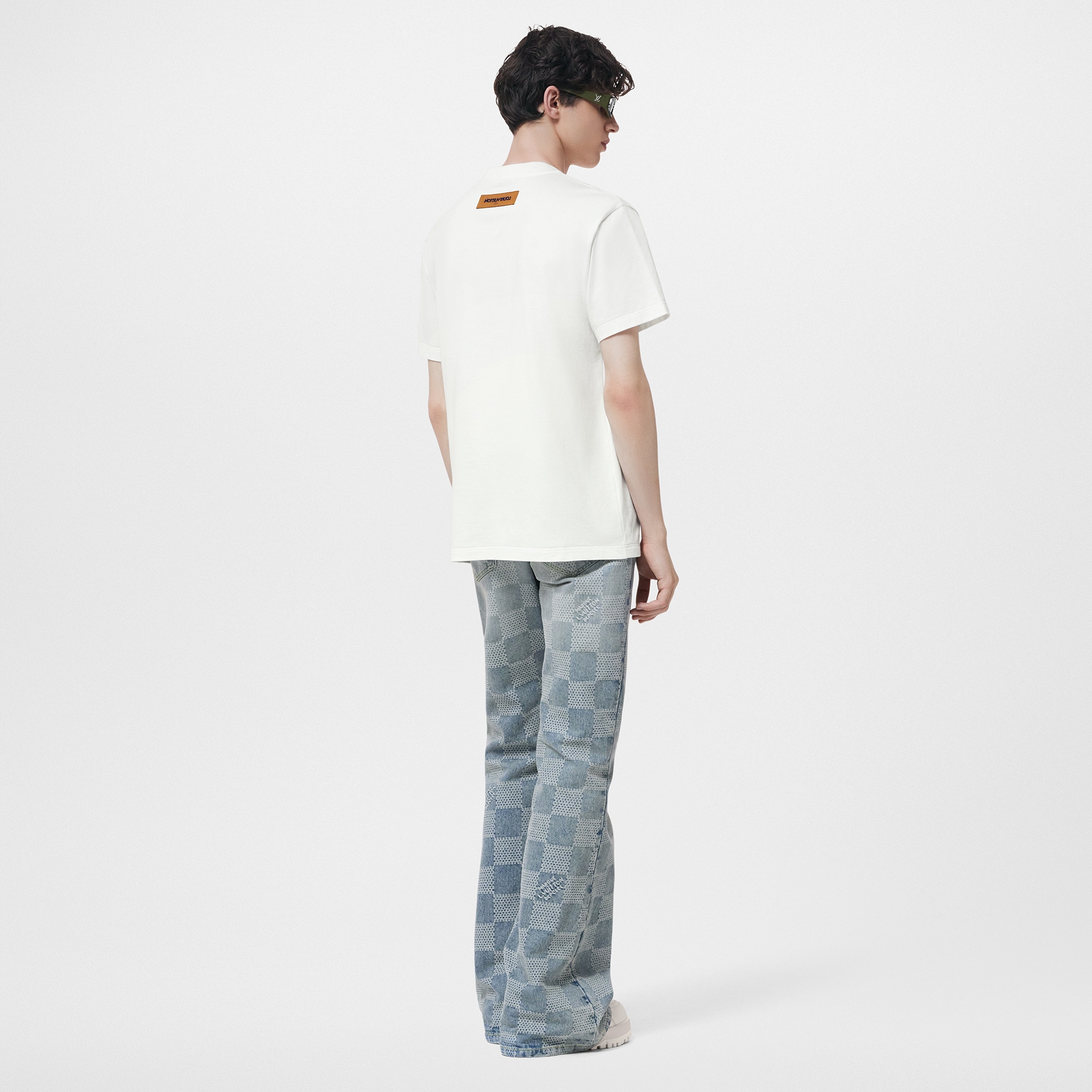 LV} - LV - LV男士Discontinued Product | 路易威登LOUIS VUITTON官网 (产品缩放)