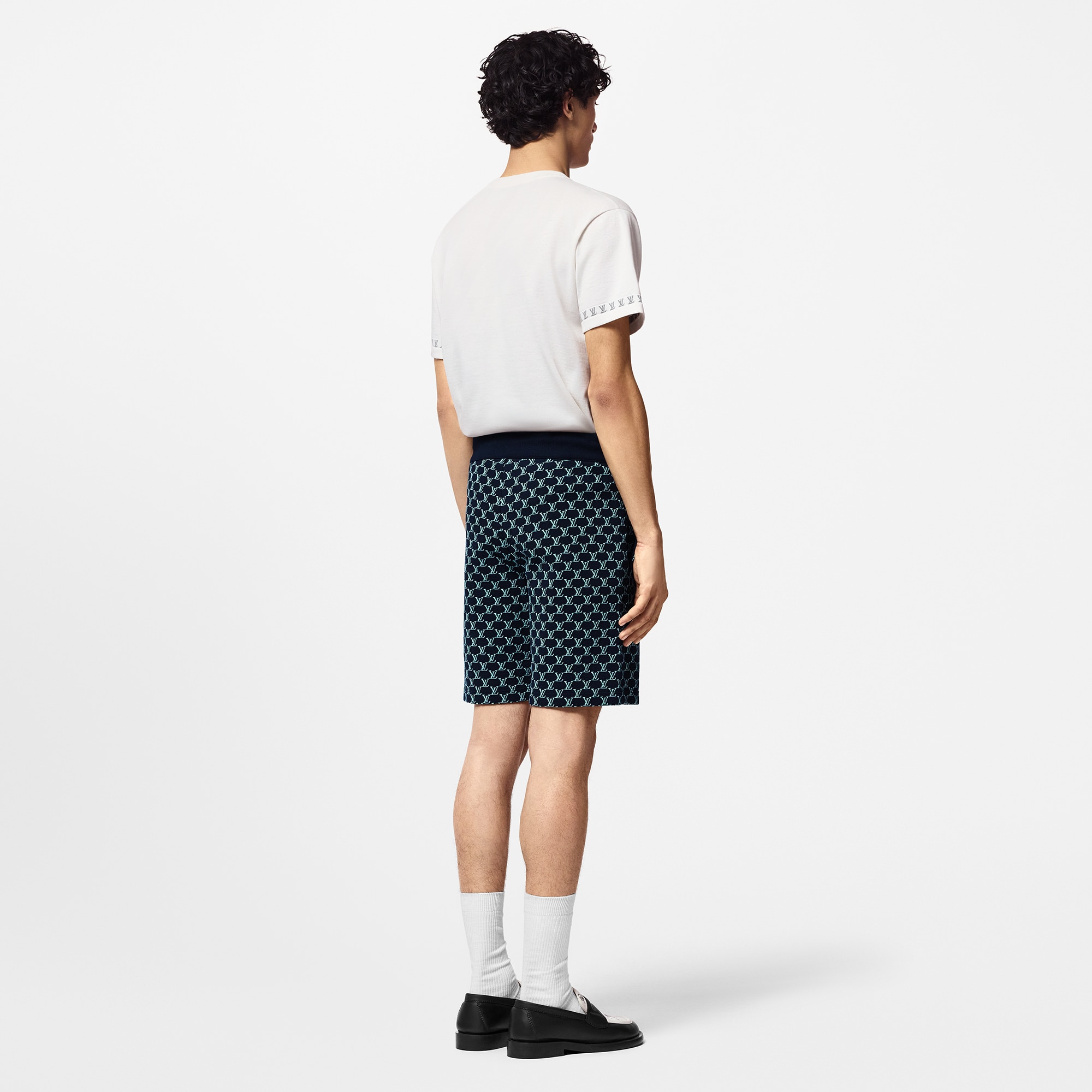 LV} - LV - LV男士高级成衣 | 路易威登LOUIS VUITTON官网 (产品缩放)