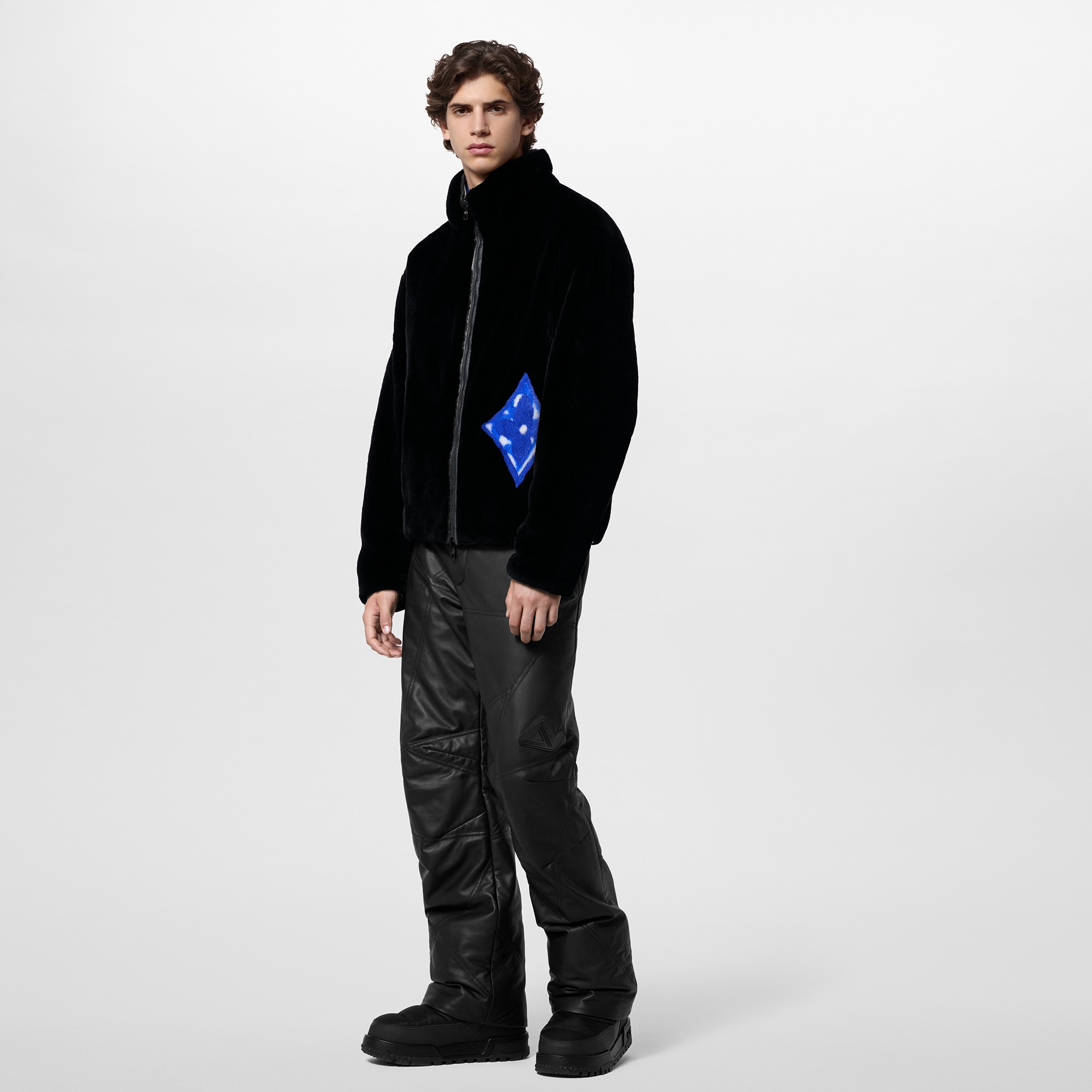 LV} - LV - LV男士高级成衣 | 路易威登LOUIS VUITTON官网 (产品缩放)