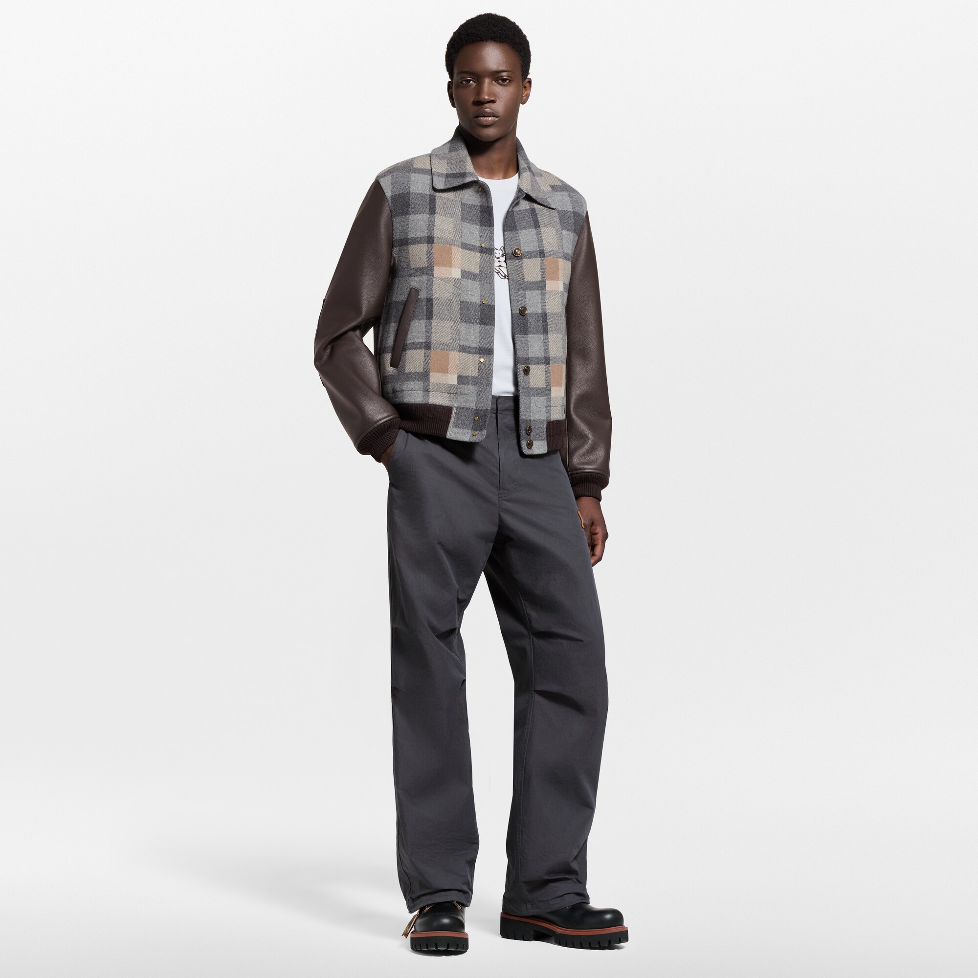 LV} - LV - LV男士高级成衣 | 路易威登LOUIS VUITTON官网 (产品缩放)