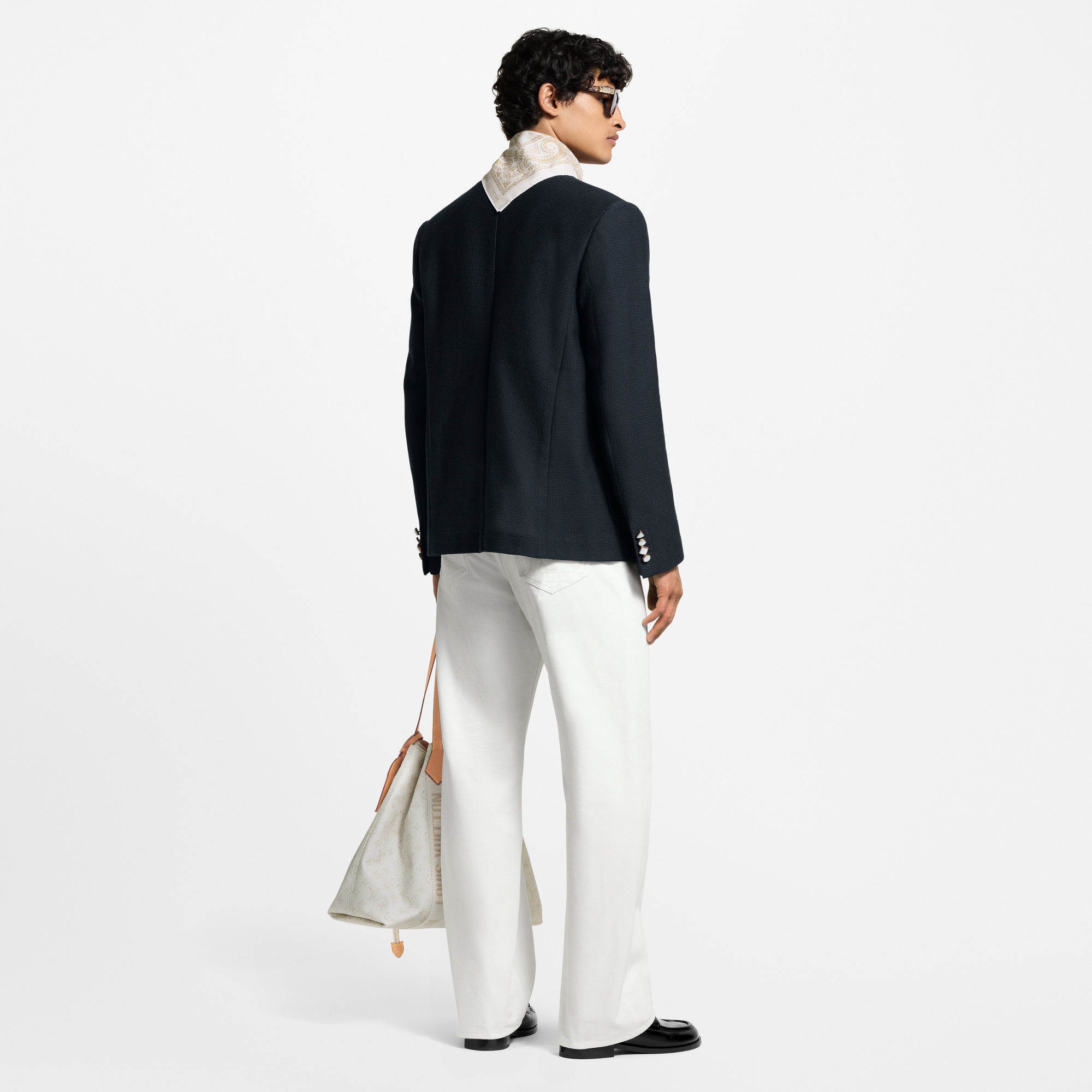 LV} - LV - LV男士高级成衣 | 路易威登LOUIS VUITTON官网 (产品缩放)