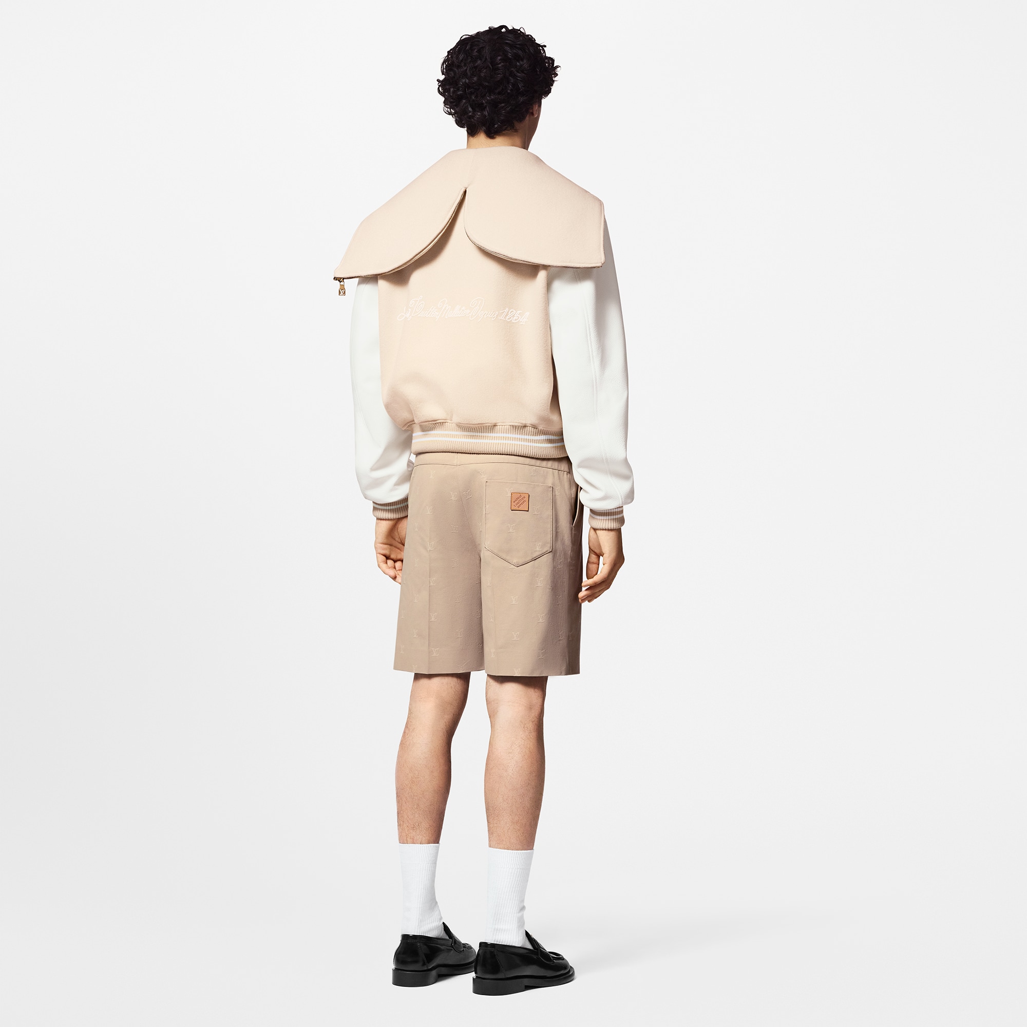 LV} - LV - LV男士高级成衣 | 路易威登LOUIS VUITTON官网 (产品缩放)