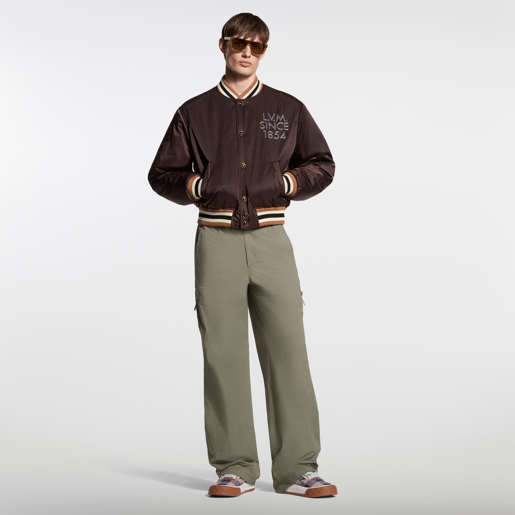 LV} - LV - LV男士高级成衣 | 路易威登LOUIS VUITTON官网 (产品缩放)