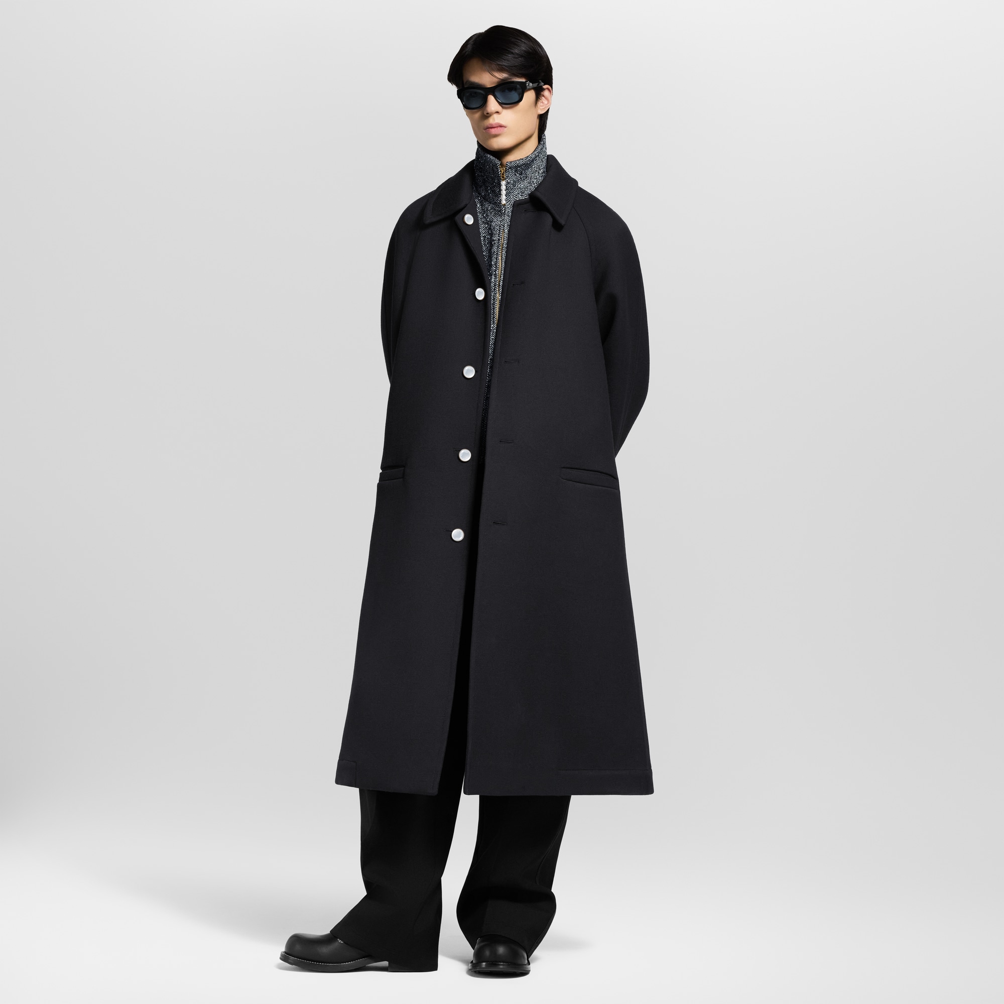 LV} - LV - LV男士高级成衣 | 路易威登LOUIS VUITTON官网 (产品缩放)