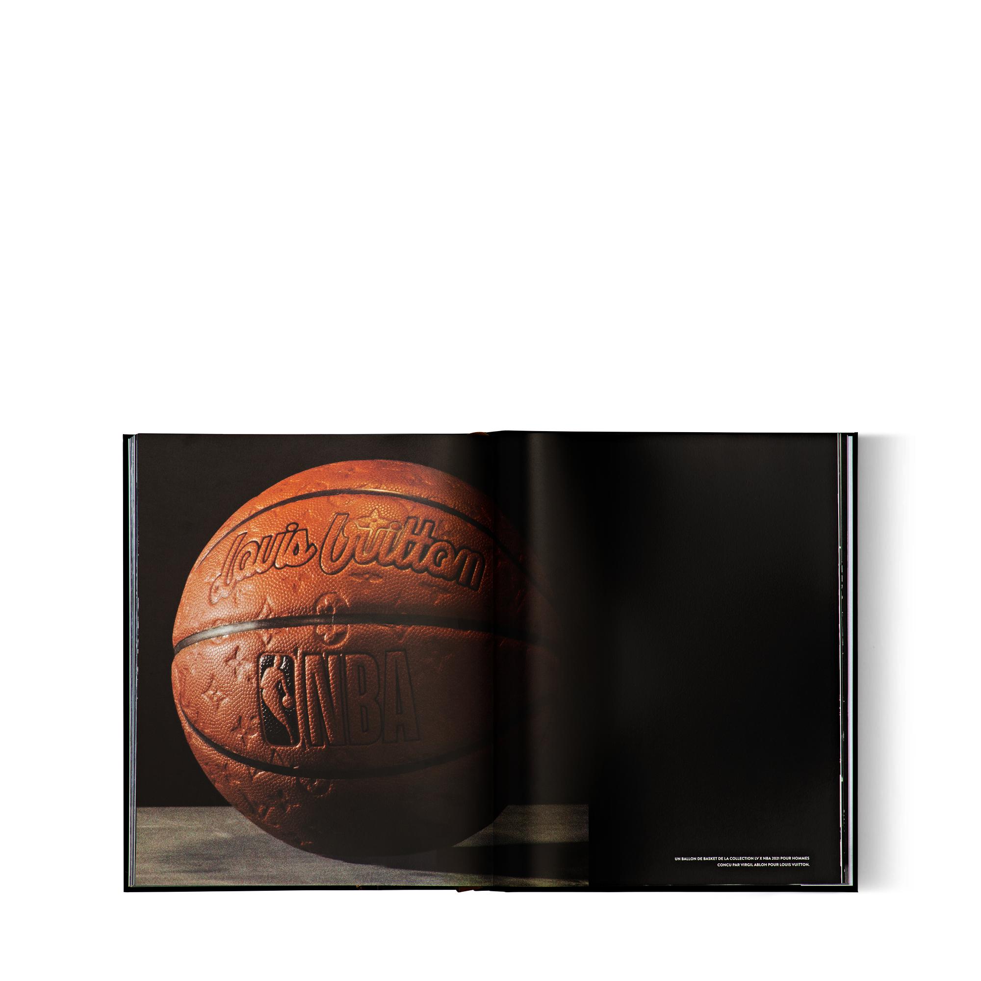 LV} - LV - LV硬箱、旅行和家居书籍和文具 | 路易威登LOUIS VUITTON官网 (产品缩放)