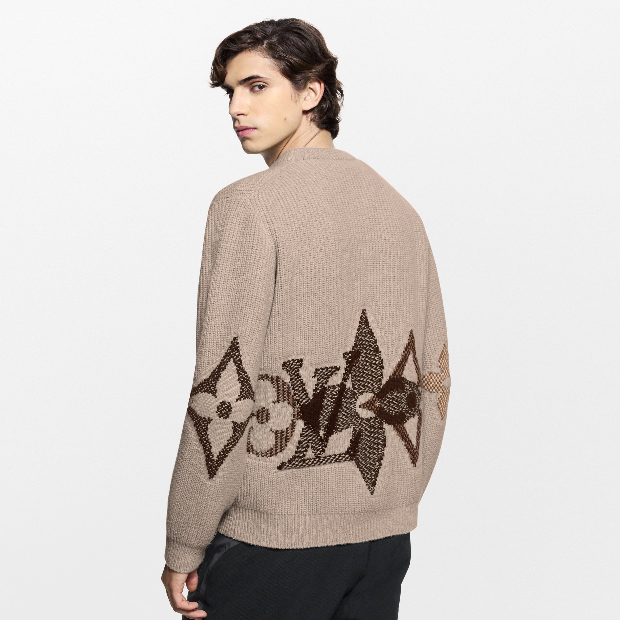 LV} - LV - LV新品系列男士 | 路易威登LOUIS VUITTON官网 (产品缩放)