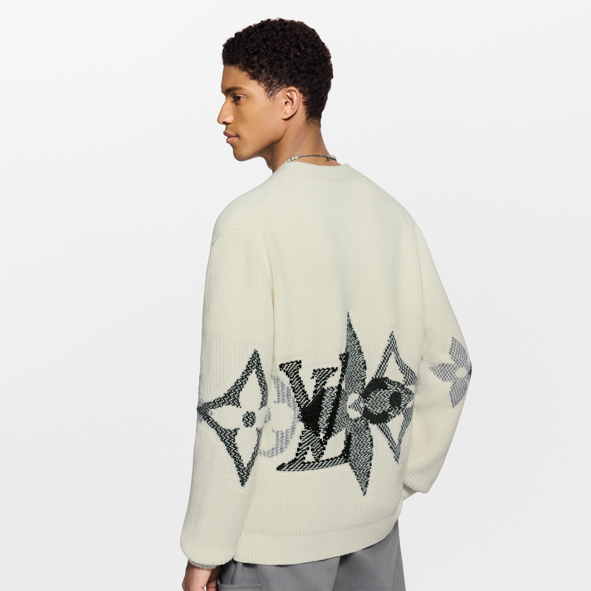 LV} - LV - LV新品系列男士 | 路易威登LOUIS VUITTON官网 (产品缩放)