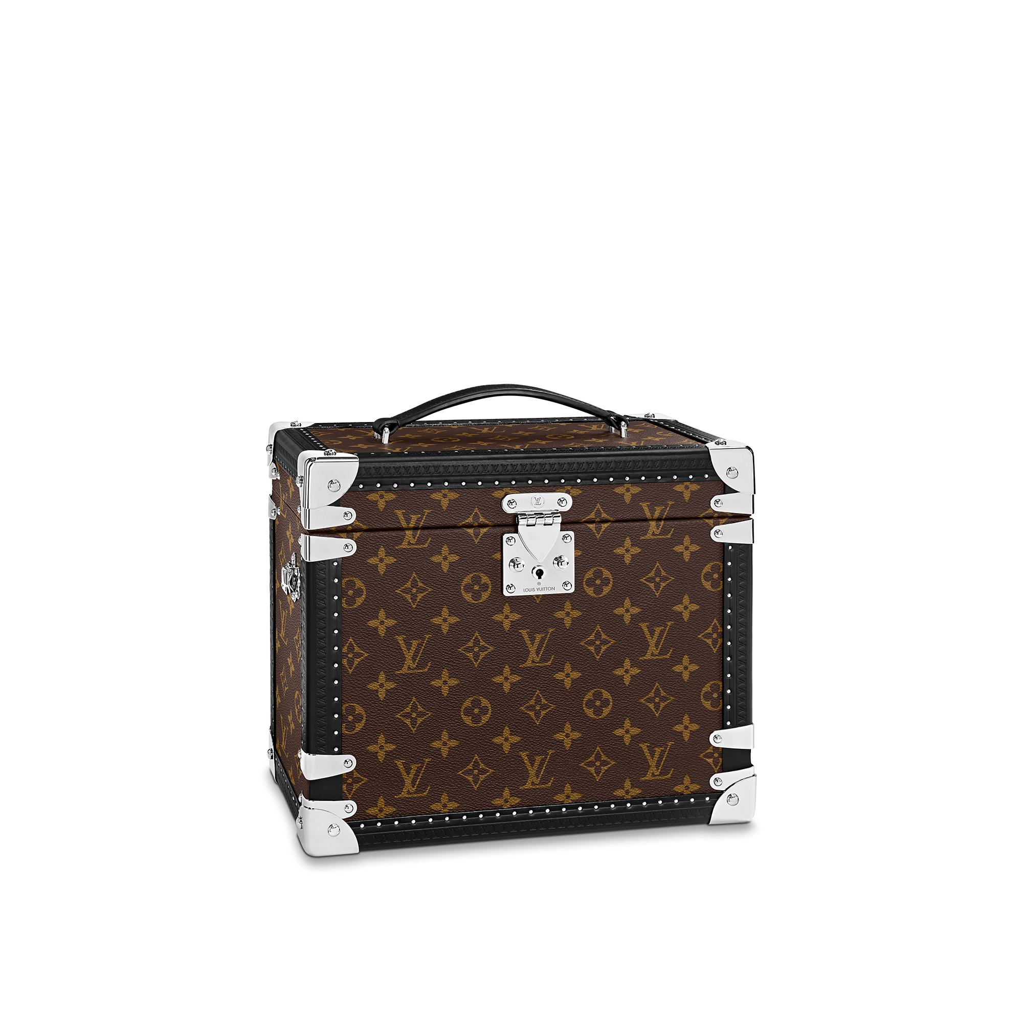 LV} - LVMonogram Macassar - LVLes Extraordinaires硬箱系列 | 路易威登LOUIS VUITTON官网 (产品缩放)